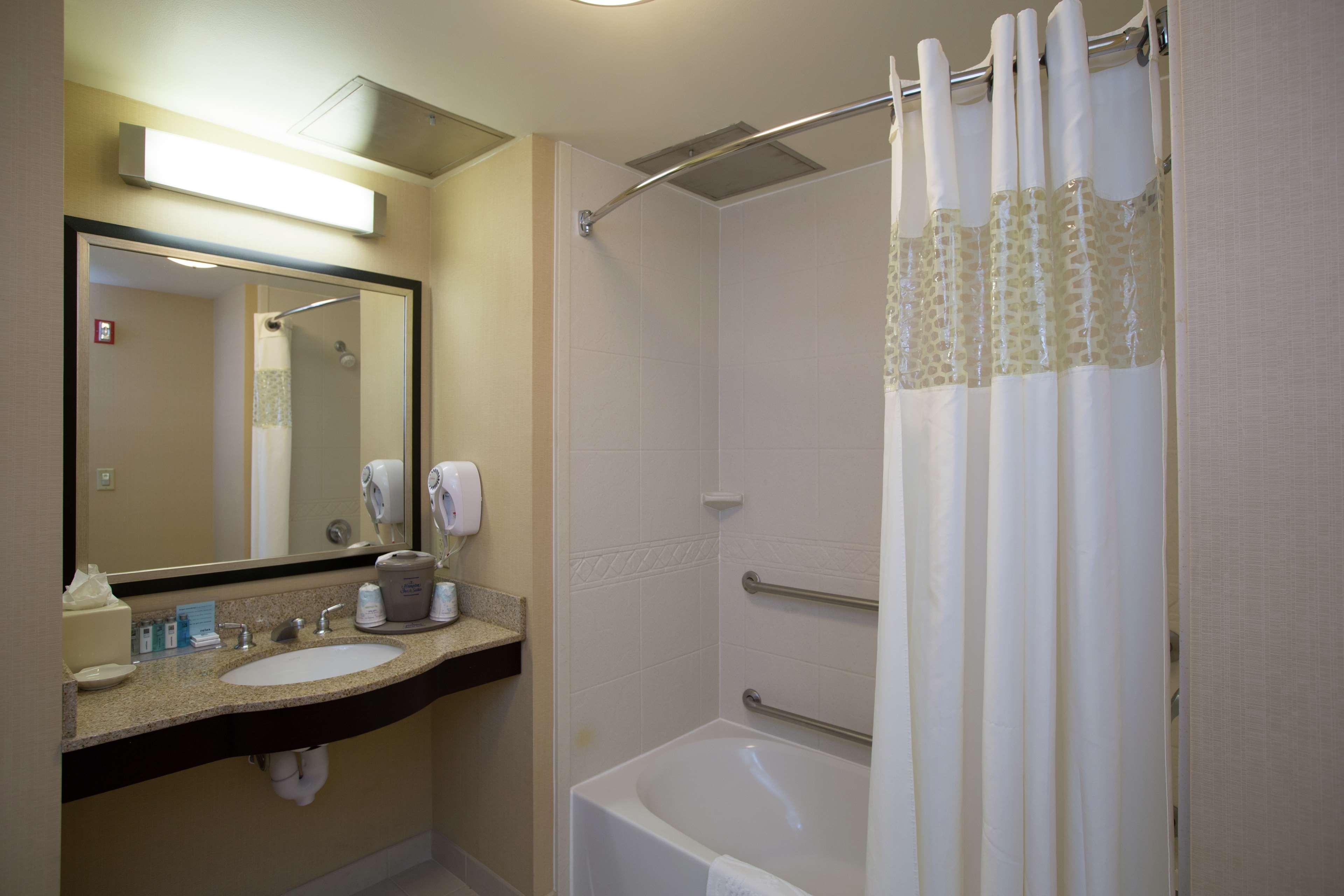 Hampton Inn & Suites Providence Downtown Εξωτερικό φωτογραφία