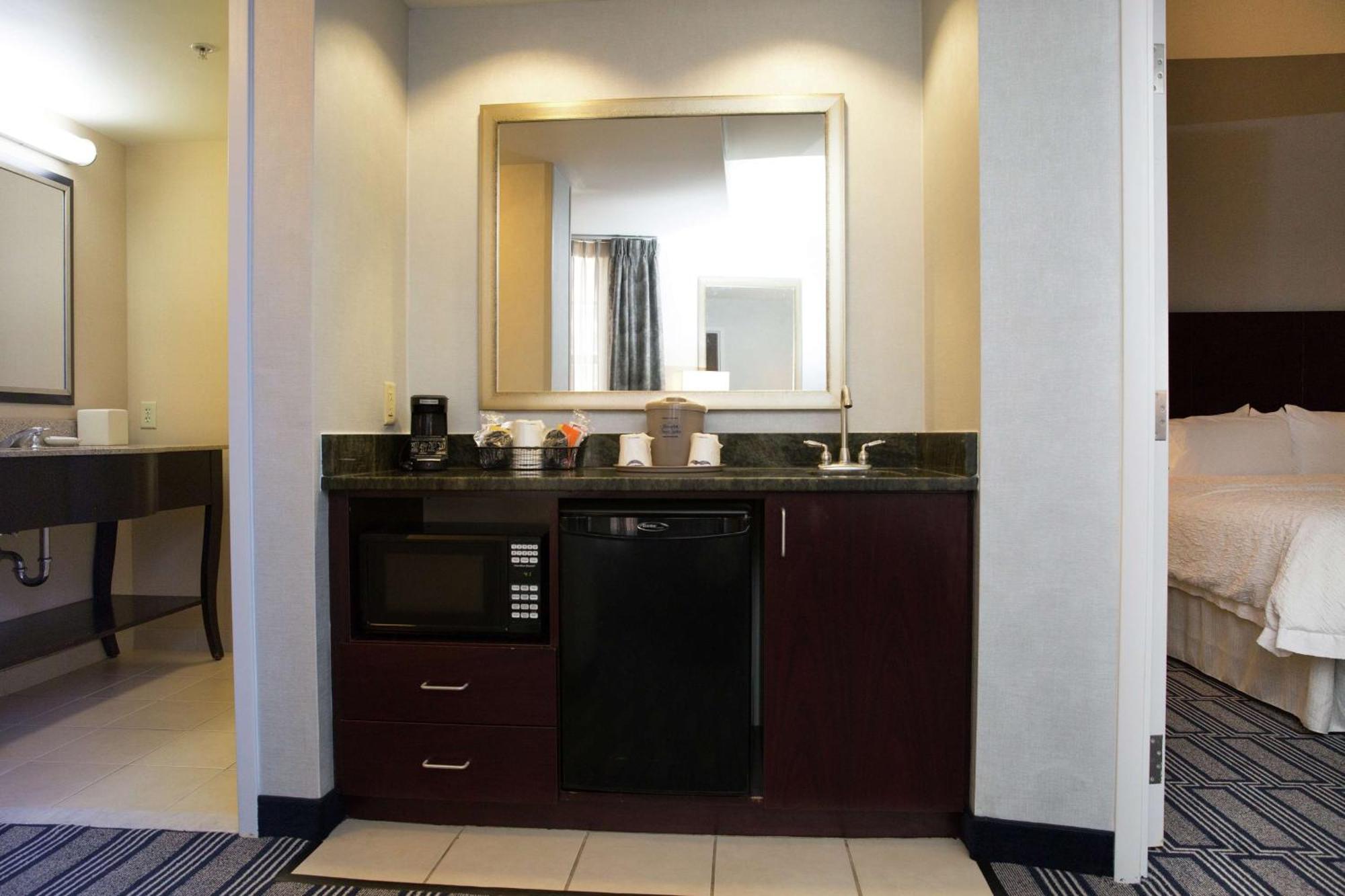 Hampton Inn & Suites Providence Downtown Εξωτερικό φωτογραφία