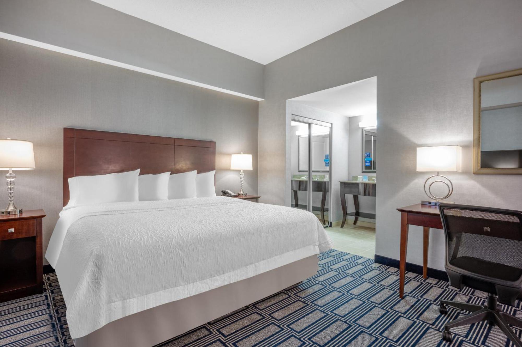 Hampton Inn & Suites Providence Downtown Εξωτερικό φωτογραφία