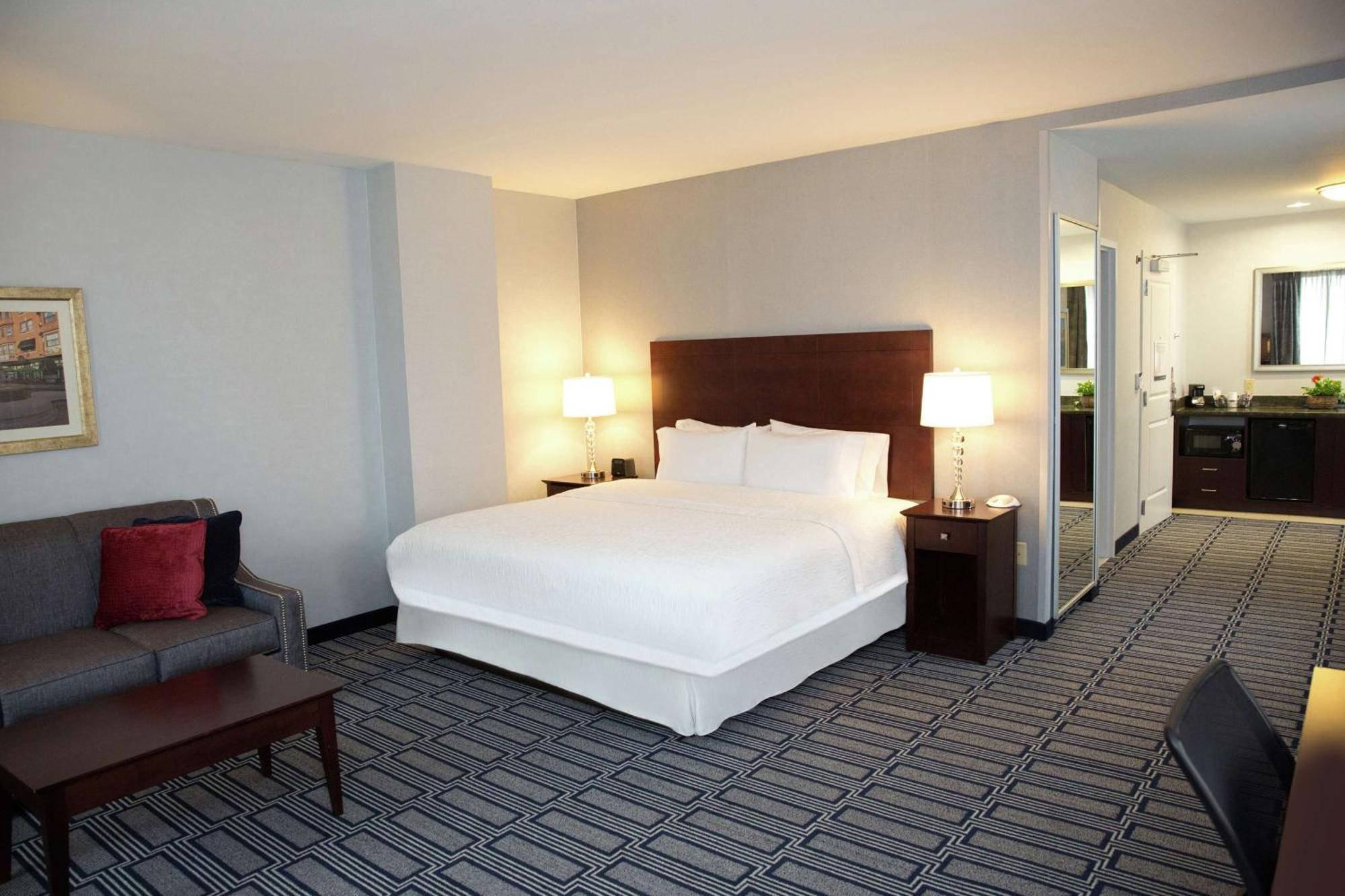 Hampton Inn & Suites Providence Downtown Εξωτερικό φωτογραφία